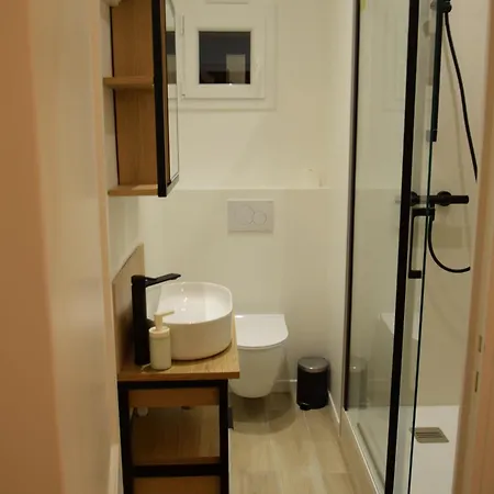 Apartment The Charm